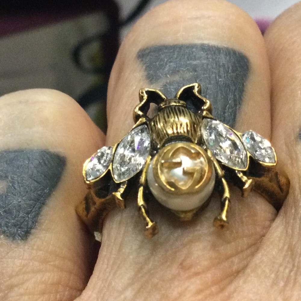 GUCCI :Bee / double G ring: size 6.5/7
